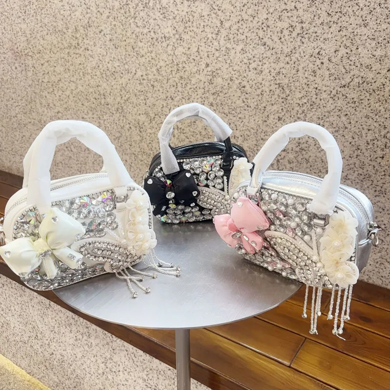 2025 New Brand Luxury Designer Women Bow Pearl Diamonds Handbags Casual Rhinestone Wedding Party Evening Cluth Bag Messenger Bag
