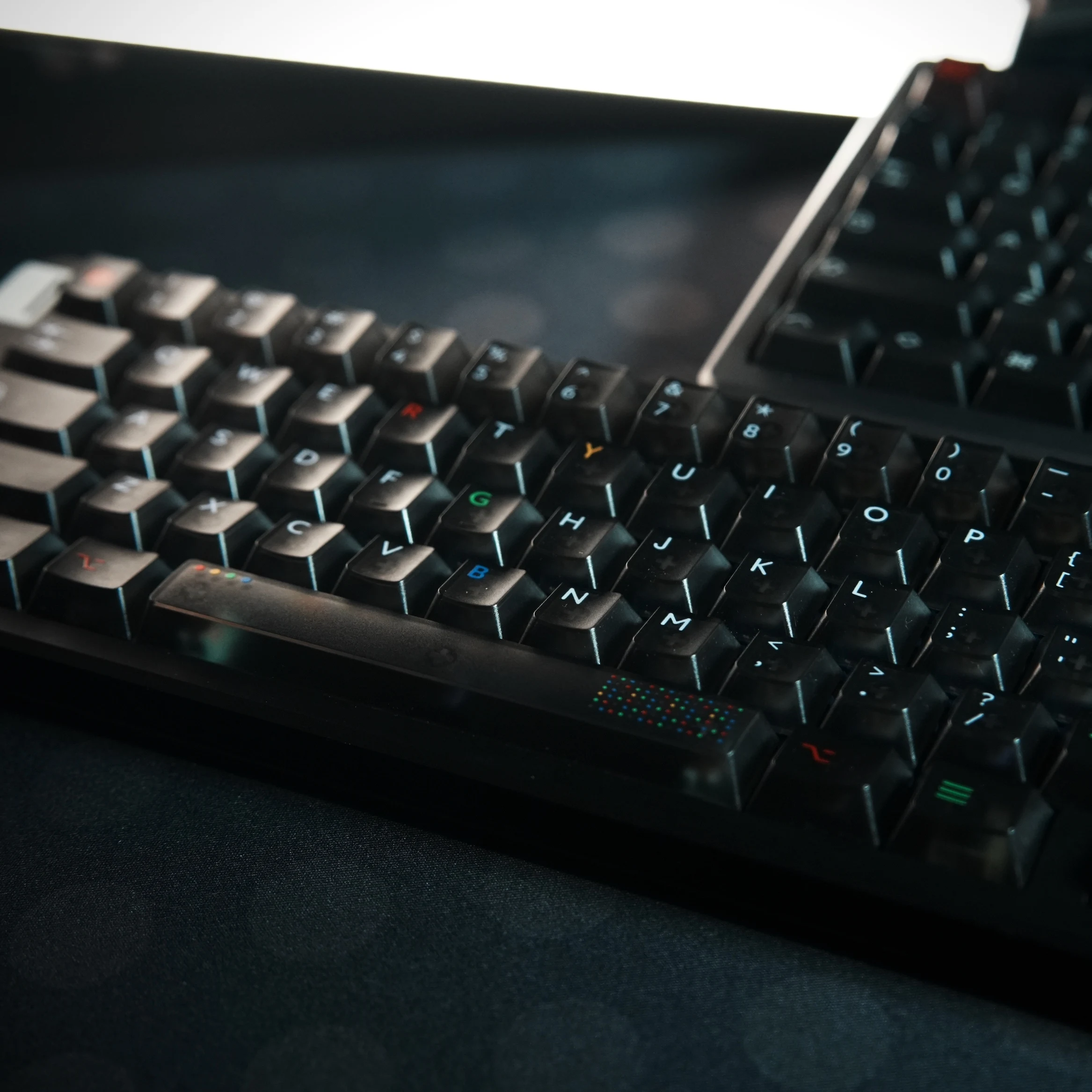 Foggy Transparent Crystal Keycaps Black Light Double Shot ABS Keycap 122 Keys Cherry Profile for MX Switches Mechanical Keyboard