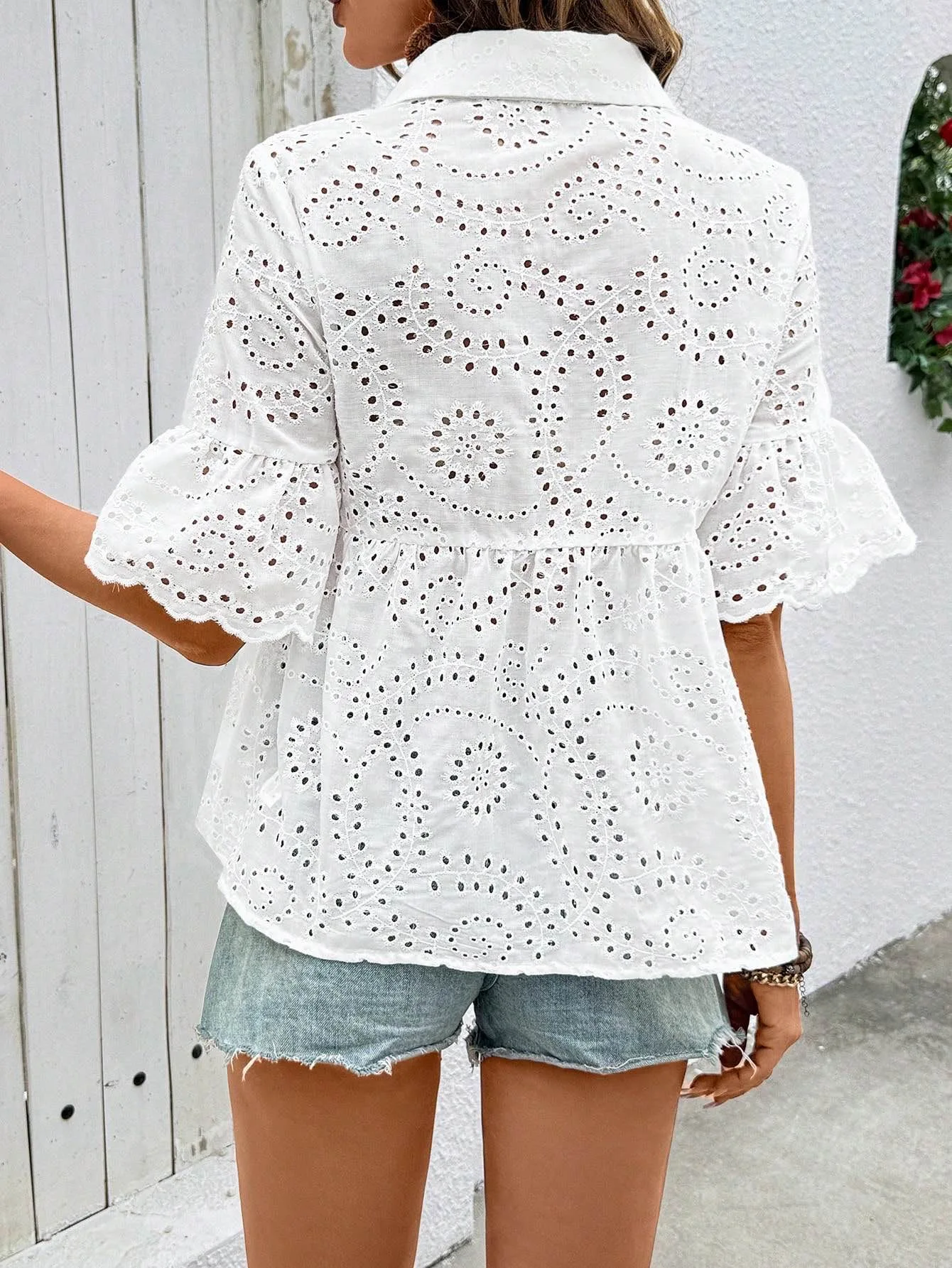 Women Eyelet Embroidery Blouse - Embroidery Eyelet ulasan dan harga