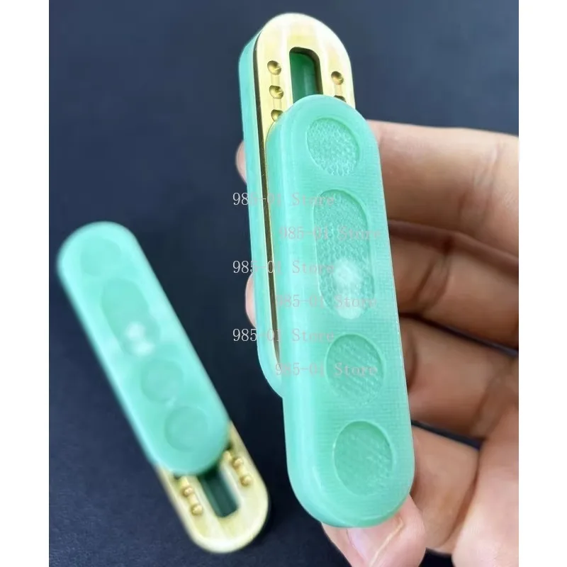 Fiberglass Mechanical Push Card Decompression Artifact Fingertip Gyro Push Card Stress Relief Toy