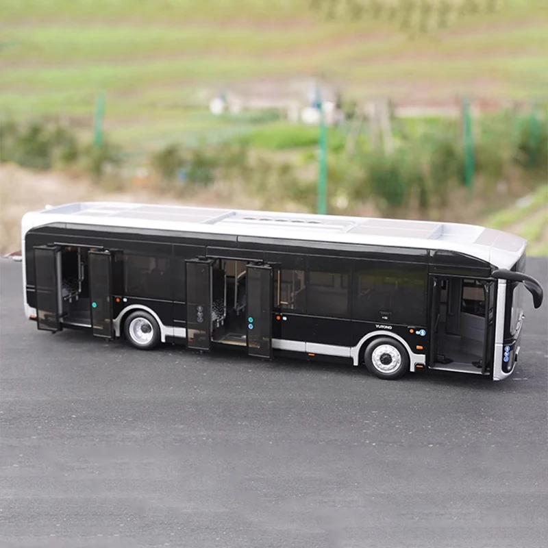 YUTONG バス 1/42 スケールモデルミニバス Yutong Bus 1:42 Scale Alloy Diecast Model – YX car model