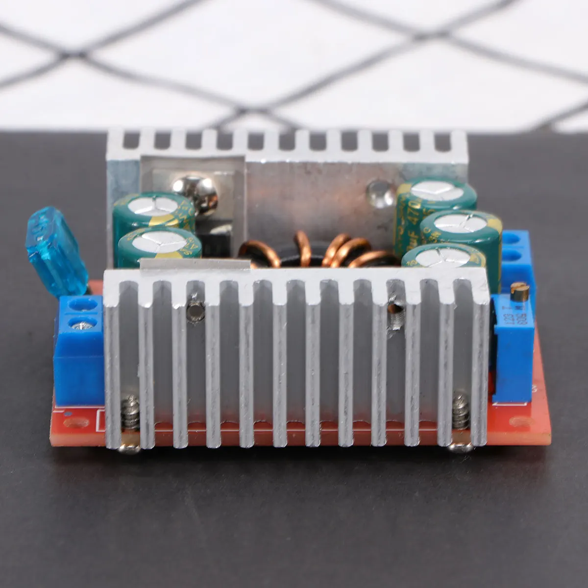 

Dc-Dc 15a Converter Module Voltage Module Synchronous Rectification LED Driver Power Module Electrolytic Capacitor Low Loss