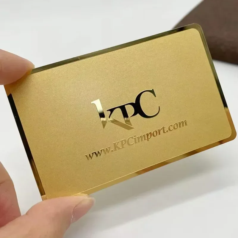 

Высококачественные персонализированные NFC металлические алюминиевые карты из нержавеющей стали Визитная карточка с кодом Qr 4K Золото NFC Латунная визитная карточка Табличка с именем