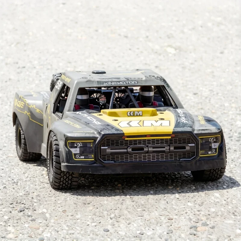 

Радиоуправляемая высокоскоростная внедорожная модель Ford 1/6 с бесщеточным двигателем, имитация короткого грузовика, комплект с тремя прямыми задними мостами, рама для сборки, подарок для любителей бездорожья