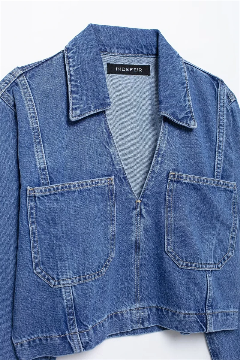 TRAF Women\'s Denim Tops 2024 New Denim Women\'s Cropped tops Pullover V-Neck Fashionable Retro Casual Women\'s Denim Tops