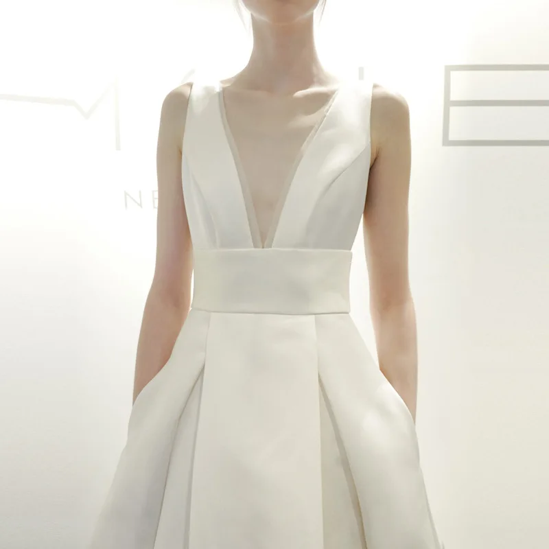 GIYSILE カスタマイズされた新フレンチホワイトのウェディングドレス高級 2025 サテン痩身 V ネック A ライントレーリングウェディングドレスvestidos