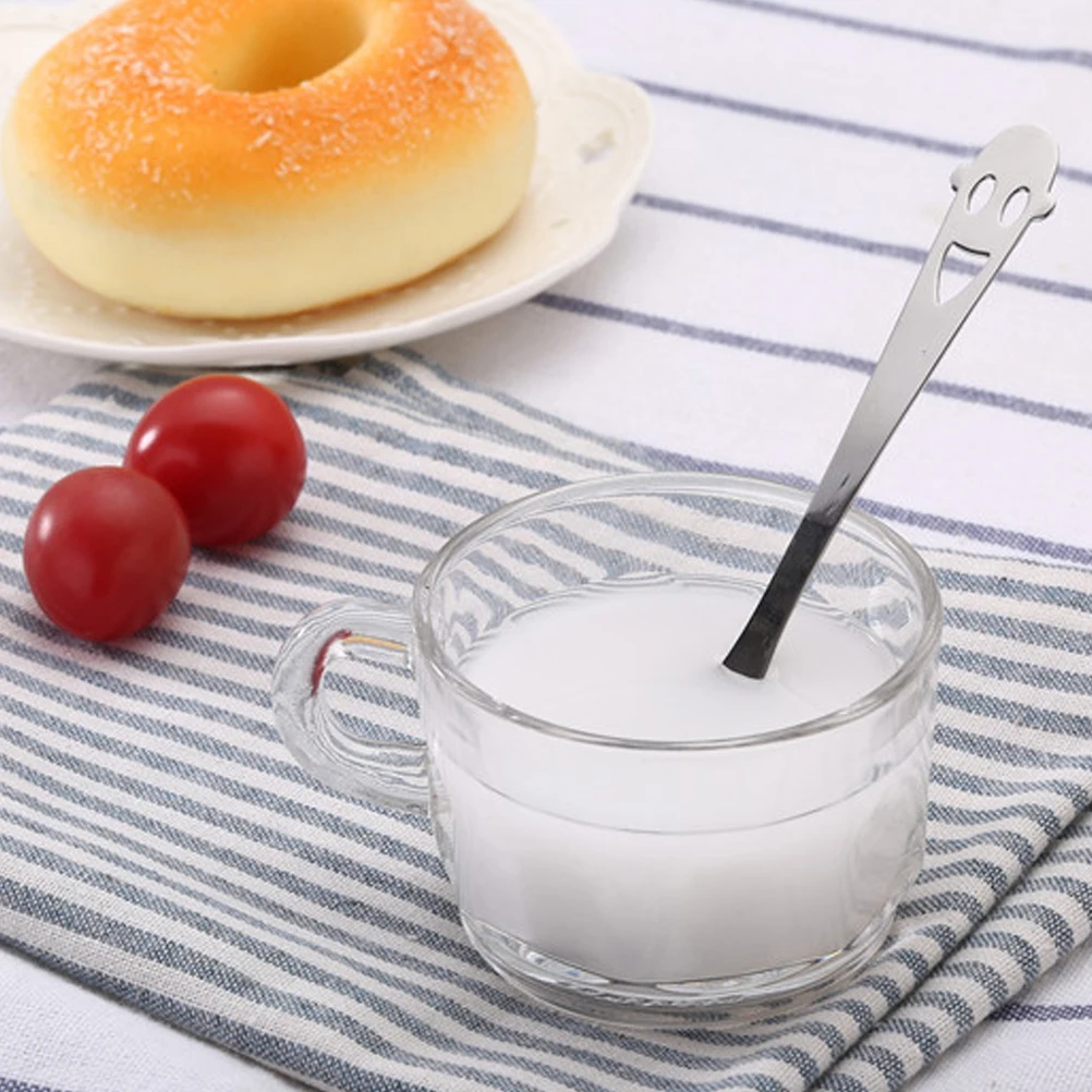 

5Pcs Stainless Steel Spoon High Polish Finish Mirror Polished Smile Face Handle Dessert Coffee Spoons Stainless Steel Spoon