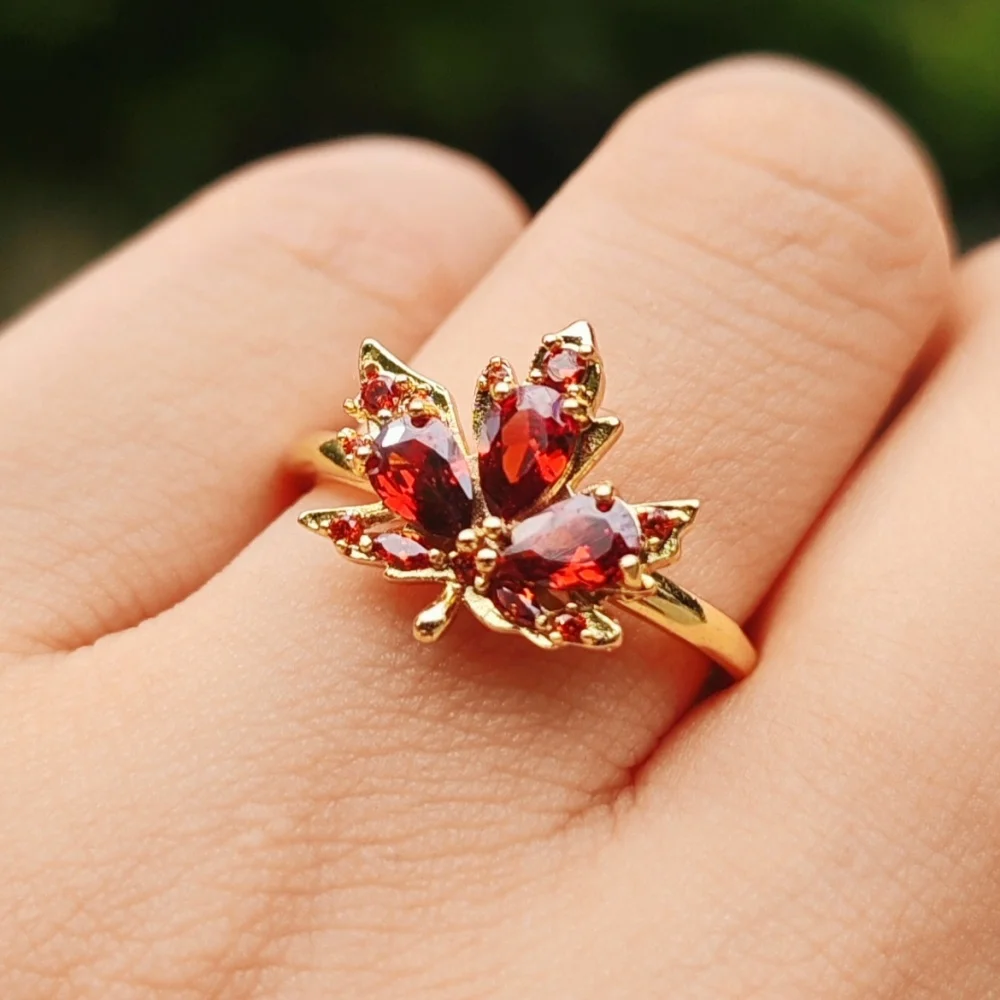 Hot Sale Red Zirconia Maple Leaf Open Ring Female Adjustable Ring Aesthetic Fall Jewelry Gift for Girlfriend