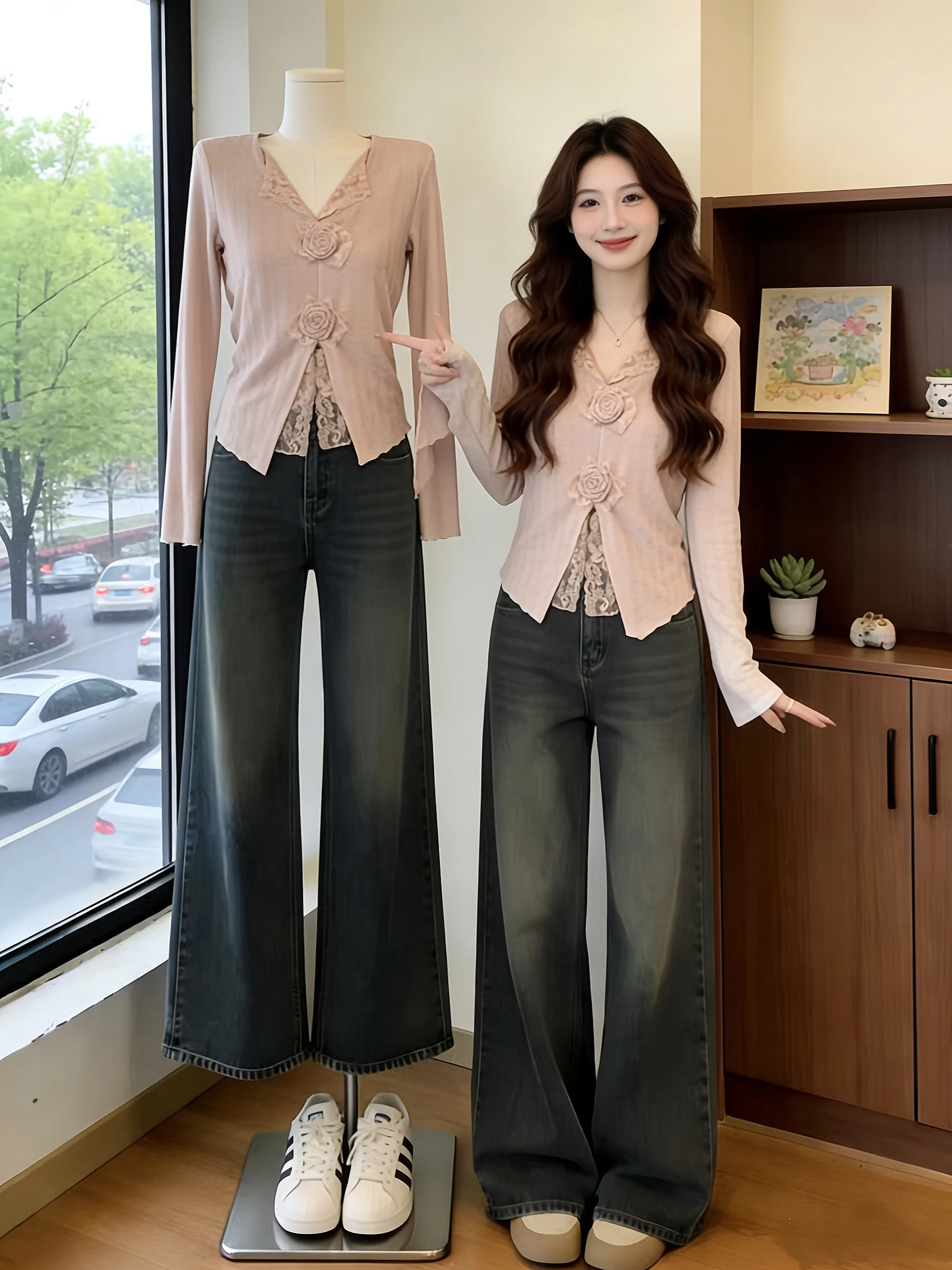 Lace Trim V-Neck Long Sleeve T-Shirt Women's plus Size Spring Fashionable Bell Sleeve Top Korean Style Commute Wind Loose Fit