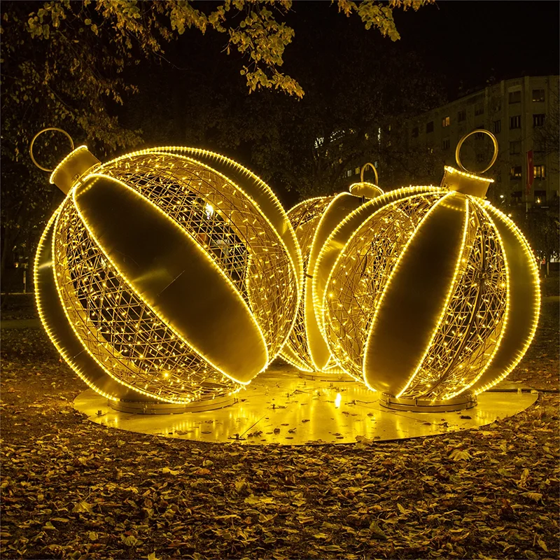 Hot Sale Outdoor Giant Christmas Ornament Led Warm Lights Holiday Decor Commercial Project Frame Wire Led Christmas Ball Light