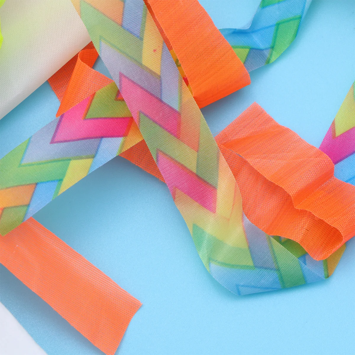 

5Pcs Kids DIY Painting Kite Blank Triangle 75x75cm 50m Center Line Outdoor Flying Kite for Beach Communication