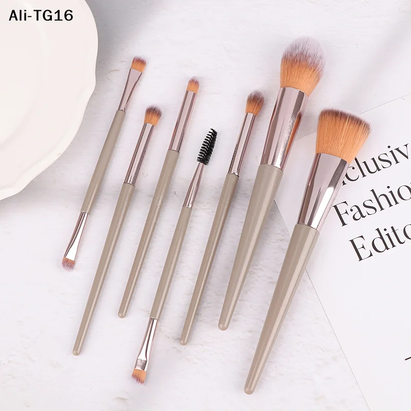 7-teiliges Make-up-Pinsel-Set für Gesicht und Augen, Make-up-Pinsel für Wimpern, Lidschatten, Augenbrauen, Eyeliner, Foundation, Puder, Rouge, Highlighter, Lippen.