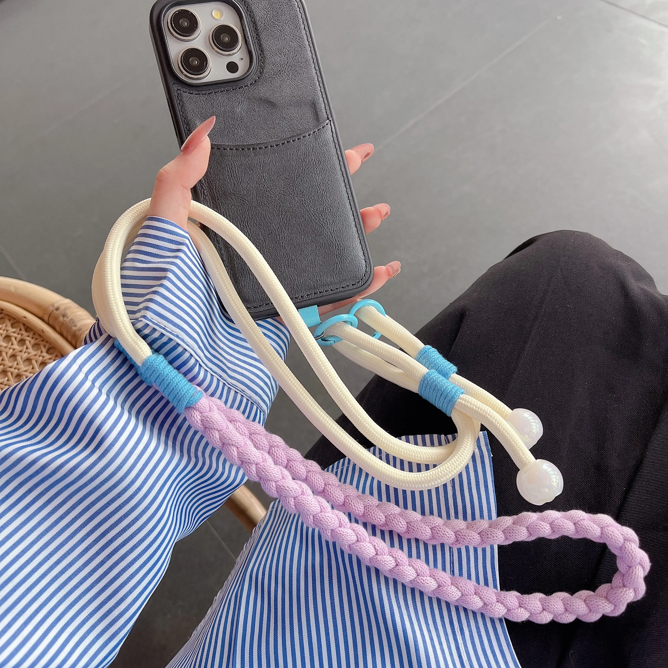 

Хлопковый ремешок для телефона через плечо, ремешок ручной работы с цветными блоками, регулируемый мягкий удобный ремешок для телефона с защитой от потери