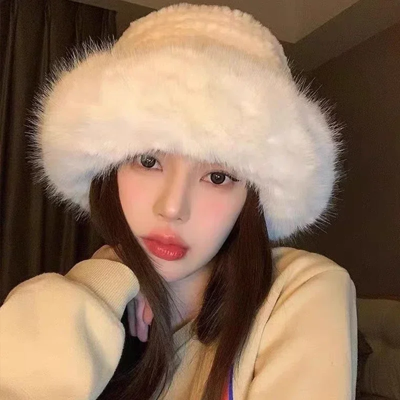 Soft Winter Fluffy Fur Hat for Women Korean Fashion Plush Hat Russia Outdoor Snow Coldproof Warm Benines Ear Protection Cold Cap