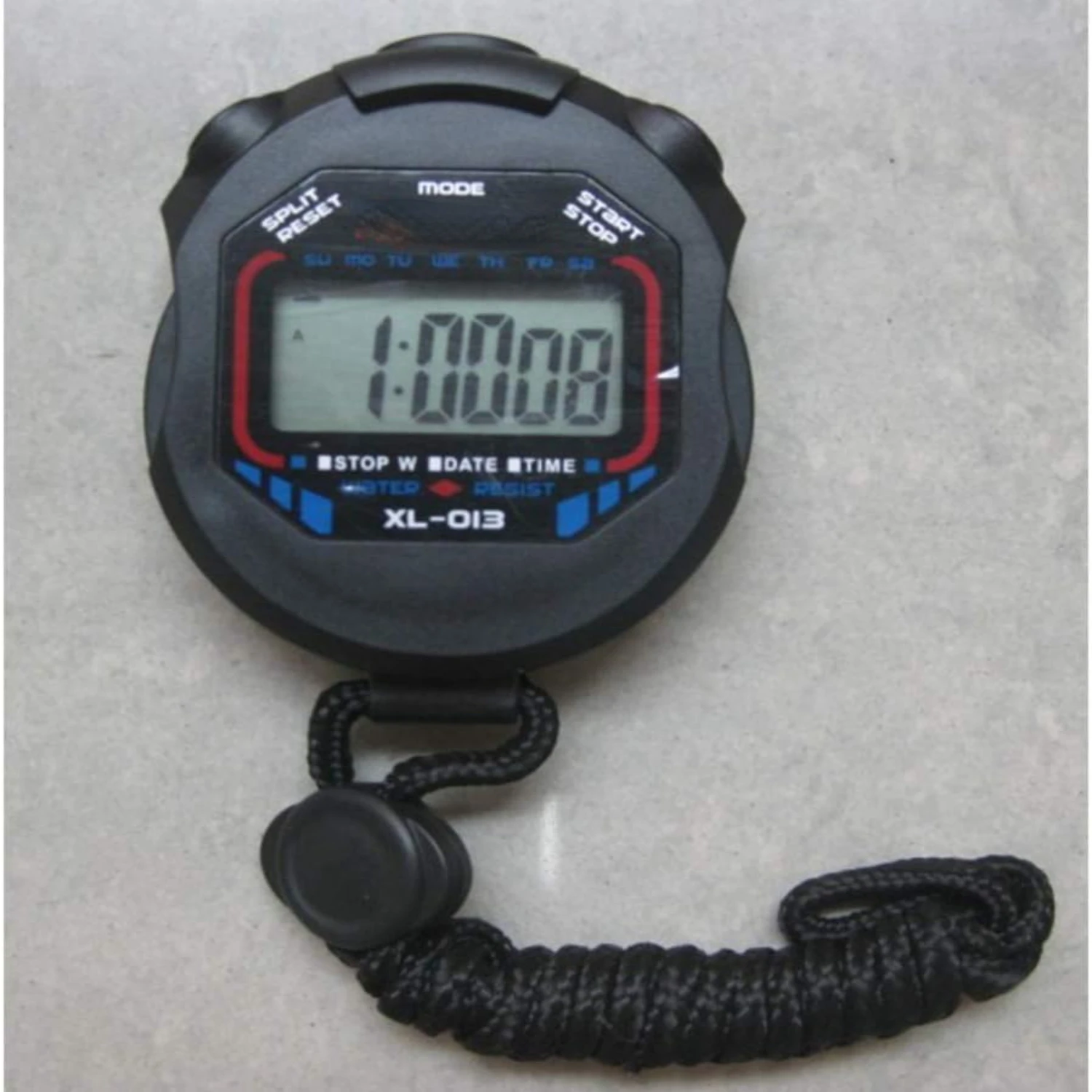 Easily Achieve Fitness Success with this Essential, Versatile, and Reliable Athlete Stopwatch. Stay on Track and Reach Your Goal