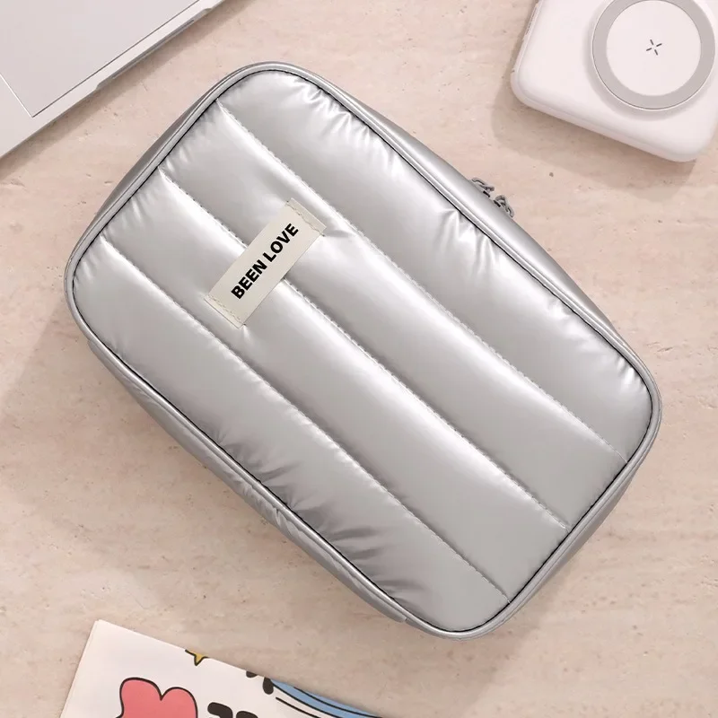 New Women's Cosmetic Bag Portable Storage Bag Large Capacity Luxury makeup bag travel organizer Essentials Toiletry Bag