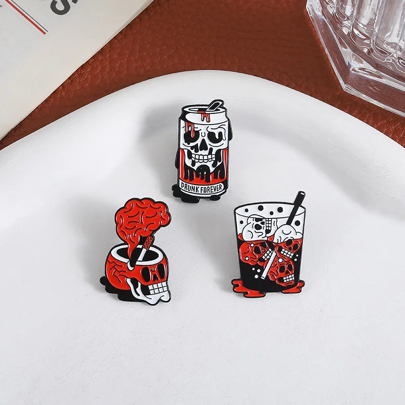 1 قطعة/3 قطعة فاسق الرعب الأحمر الدم الجمجمة يمكن شرب دبابيس للنساء الرجال القوطية الفن الإبداعية المينا دبوس شارات هدايا للأصدقاء