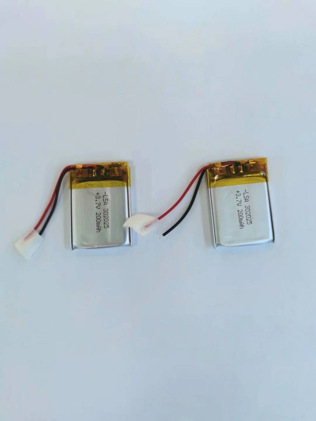 Bluetooth Battery 302025 Li-Polymer Battery 120mAh 3.7V for Smart Wearables MP3 MP4 Blood Pressure Monitor
