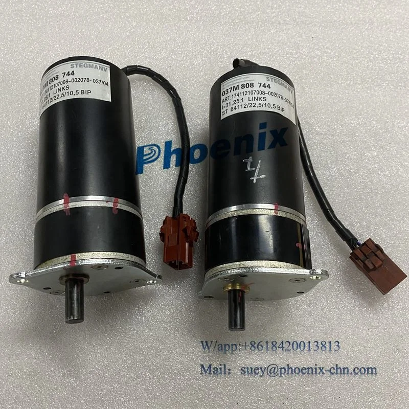 Original Used 037M80844 037M808744 037M812544 RECHTS Ink Key Crock Motor Suitable for MAN Roland 700 Printing Machine Spare Part