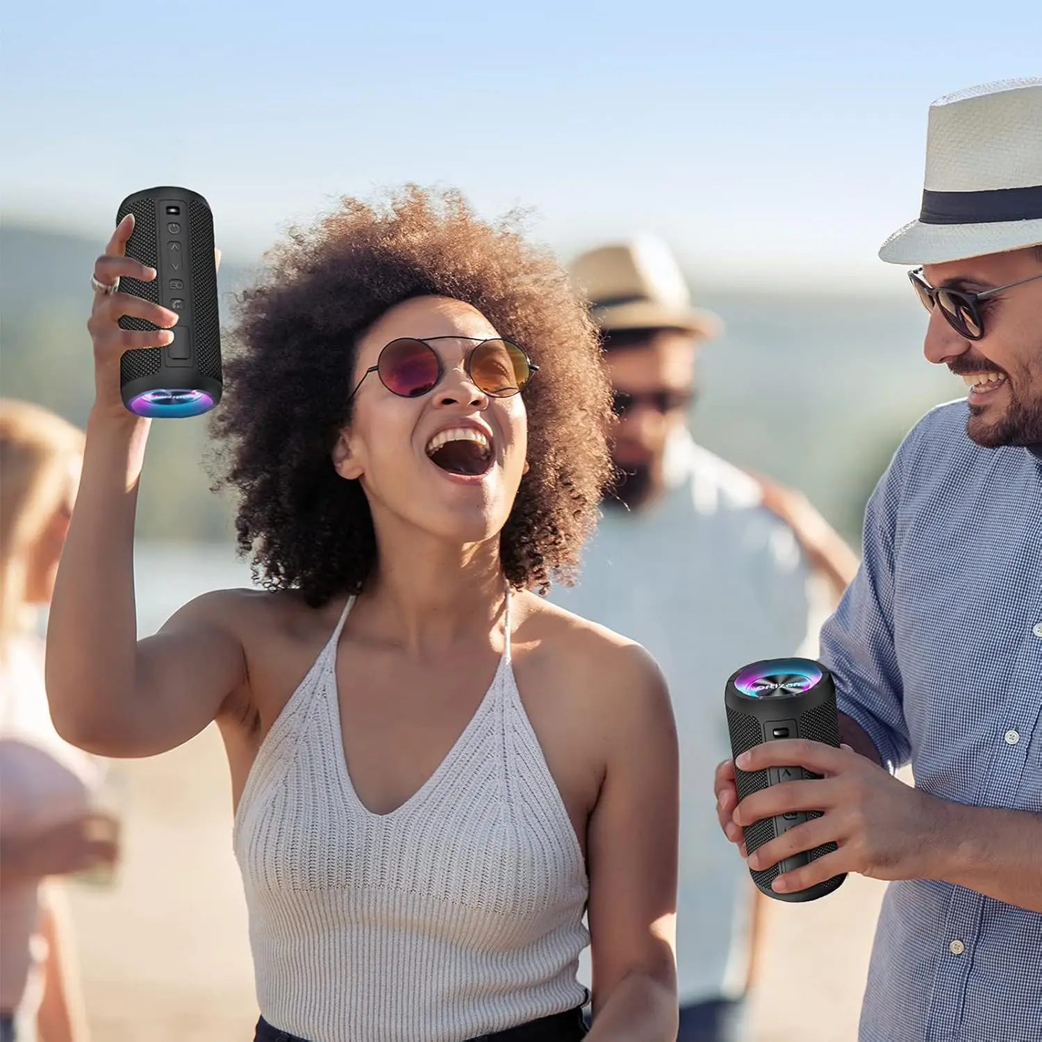 Ortizan Bluetooth Lautsprecher mit Licht, Musikbox Tragbarer Bluetooth Box mit IPX7 wasserdicht, Dualen Bass-Treibern, 30h Akku, Freisprechfunktion für Phone, Draußen, Beidhändig Schwarz – Detail 14