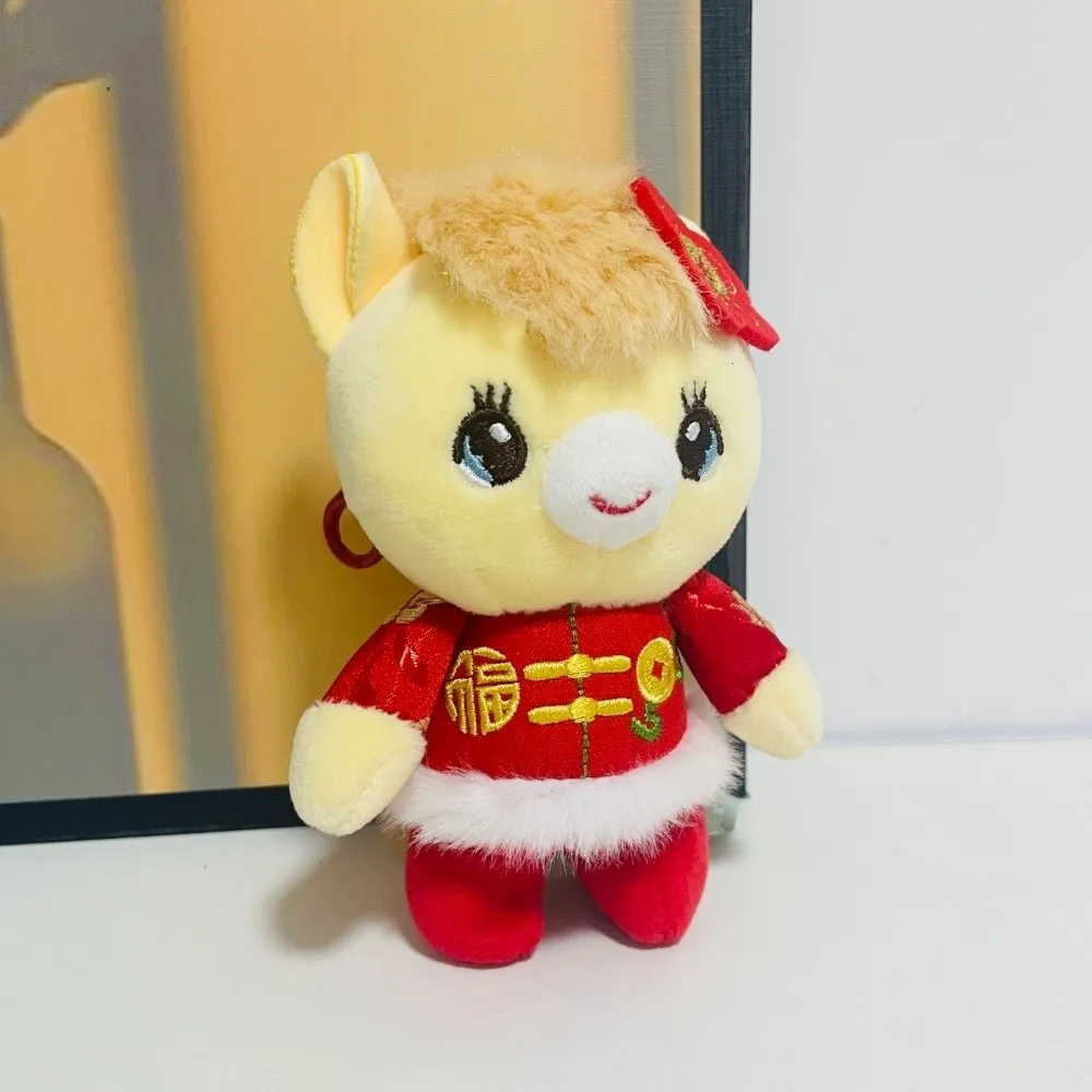 전통 중국 황도대 말 봉제 인형 빨간색 귀여운 조랑말 플러시 인형 탕복을 입은 만화 동물 새해 마스코트 홈 데코