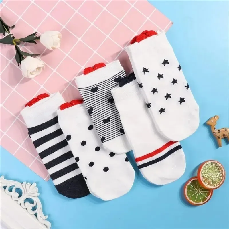 5 Pairs Lot Cotton Women Socks Female Casual Boat 3D Pack Cartoon Harajuku Unicron Cat Cute Invisiable Funny Girl Ankle Sock Set