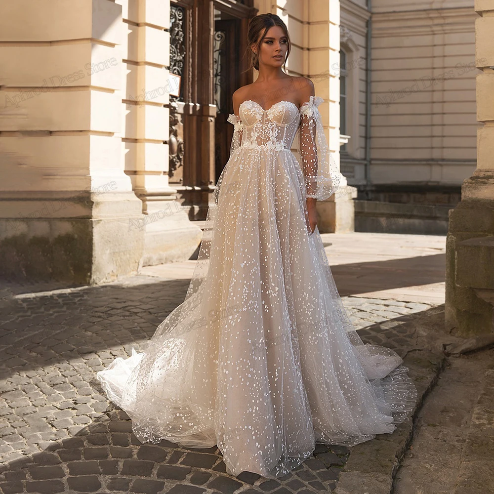 Vintage Wedding Dresses A-Line Tulle Tiered Bridal Gowns Lace Appliques Off The Shoulder Robes Backless Vestidos De Novia 2024