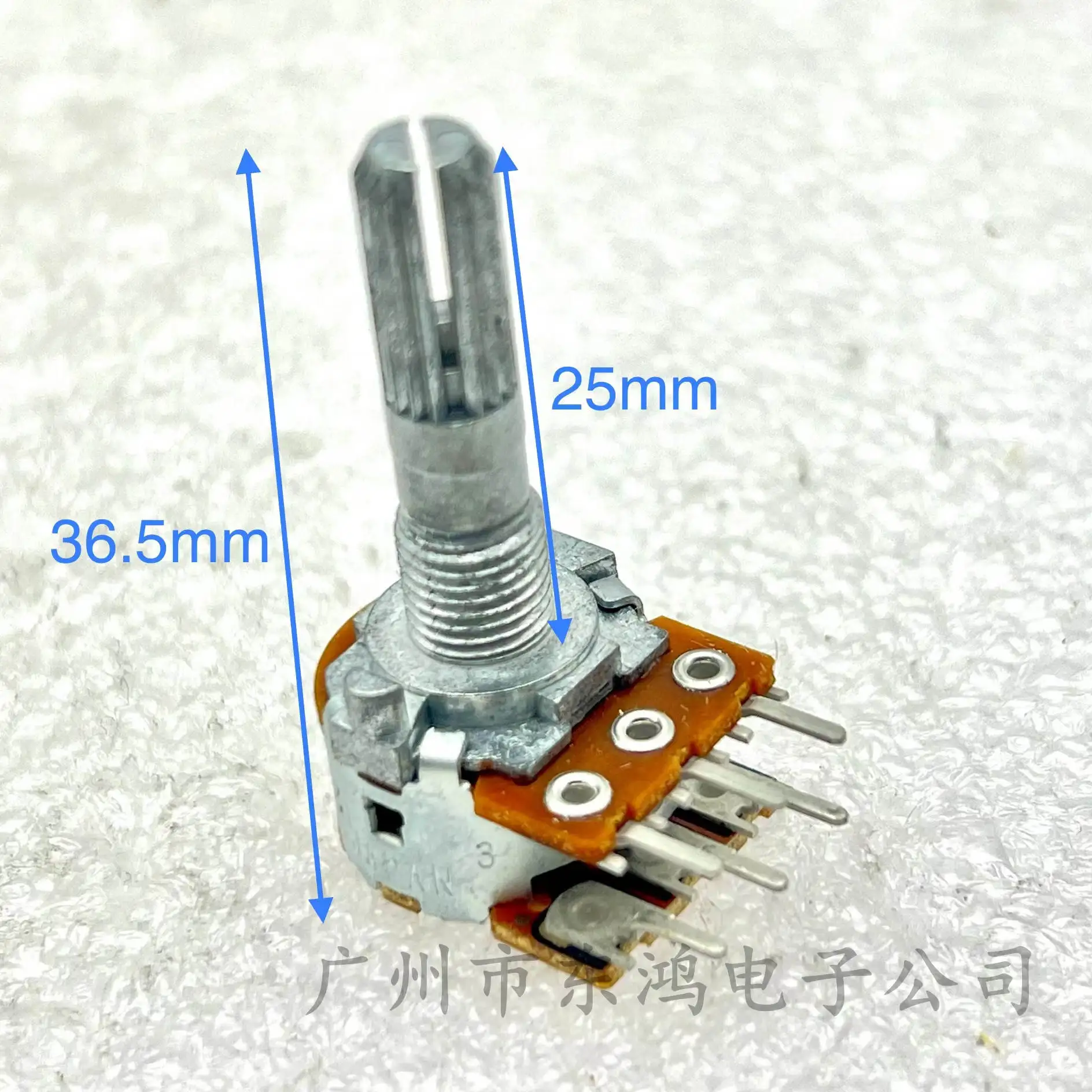 1 pcs ALPS RK163 16 type A100Kx2 dual six-pin volume potentiometer imported from Japan, shaft length 25MM