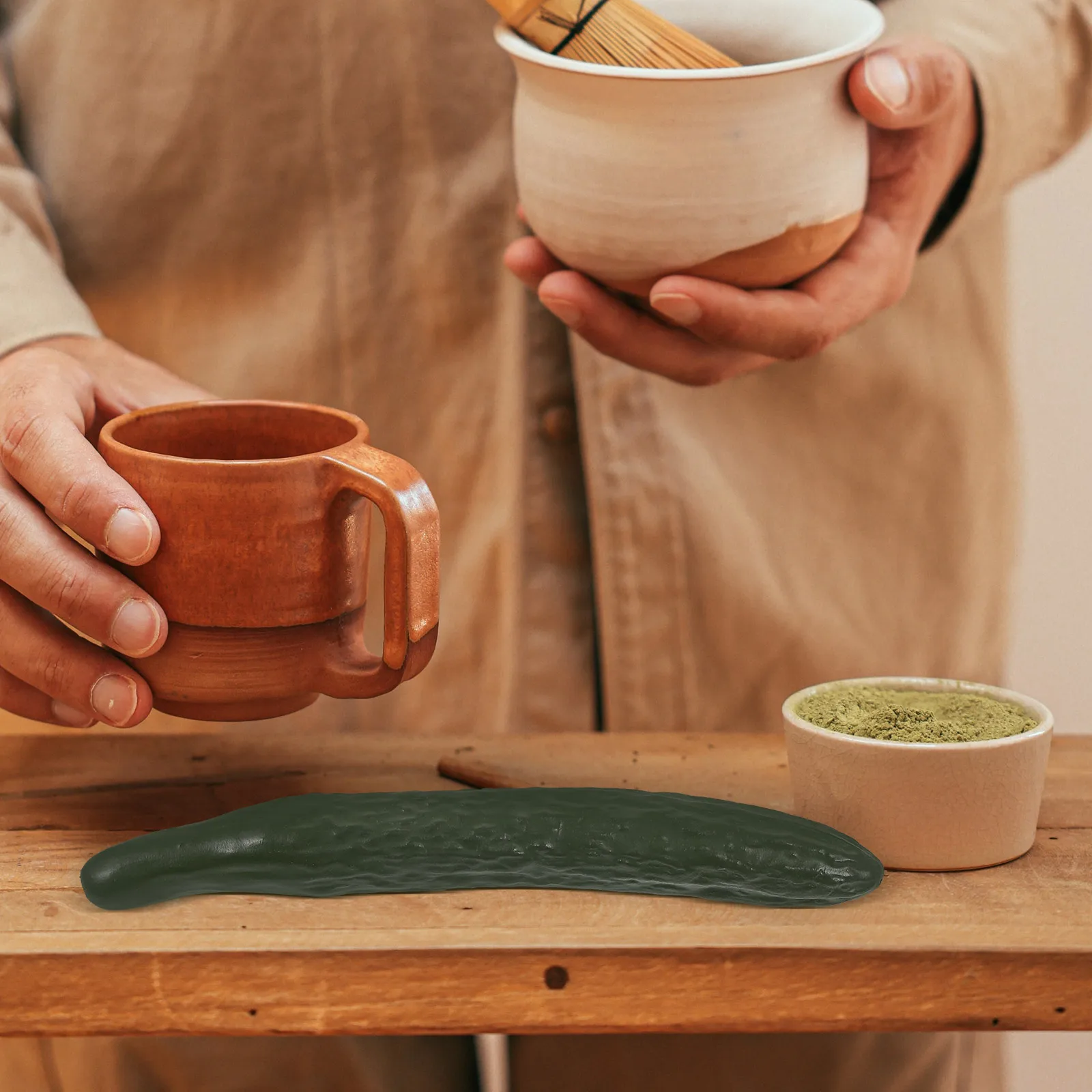 

Ceramic Cucumber Decor Pen Brush Rest Chinese Calligraphy Pen Holder Realistic Design Home Office Tea Set Decoration