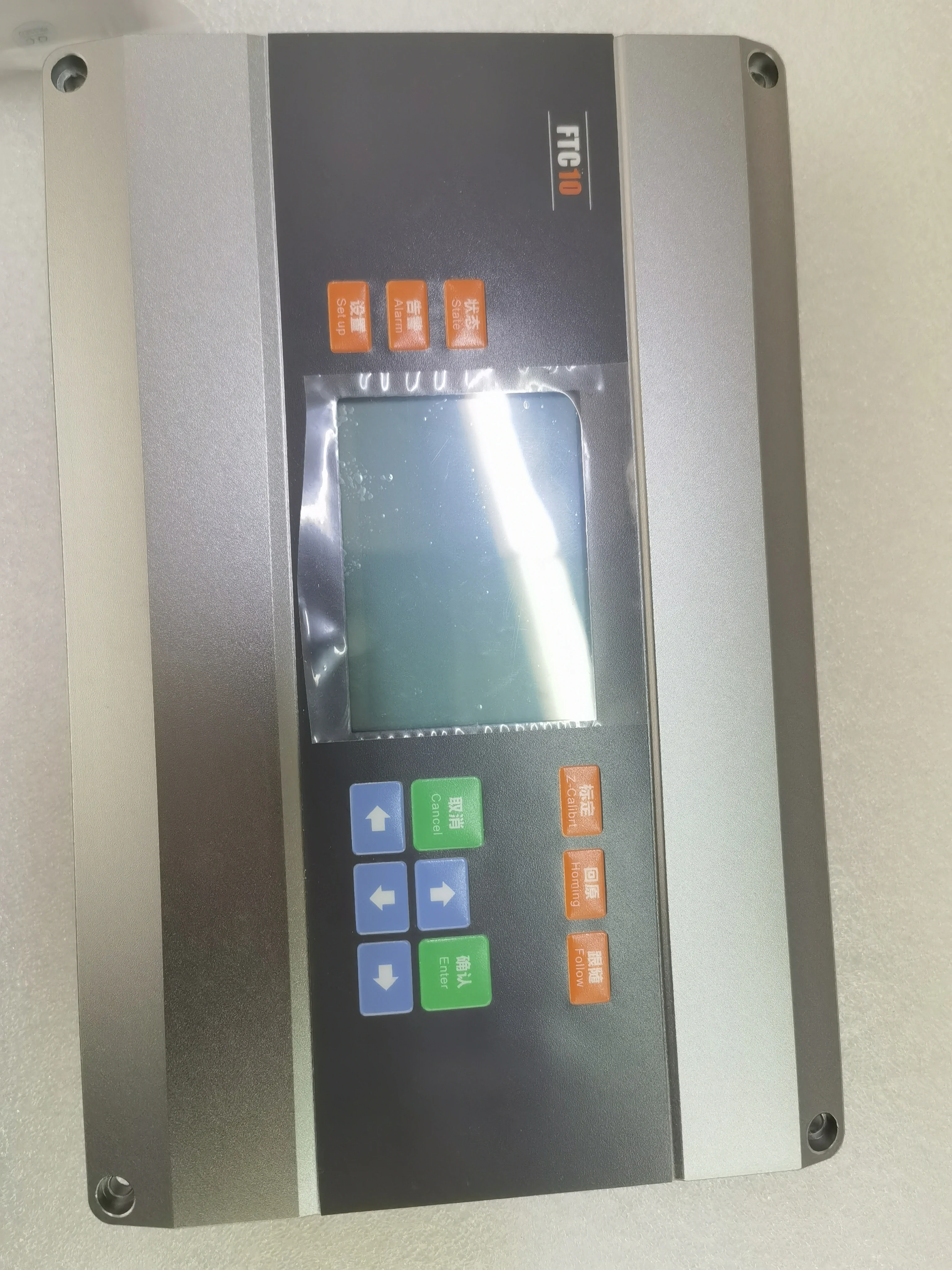 آلة قطع الألياف TLF Au3 Tech آلة قطع Co2 المعدنية وغير المعدنية جهاز التحكم في الارتفاع بنظام التركيز المباشر FTC10