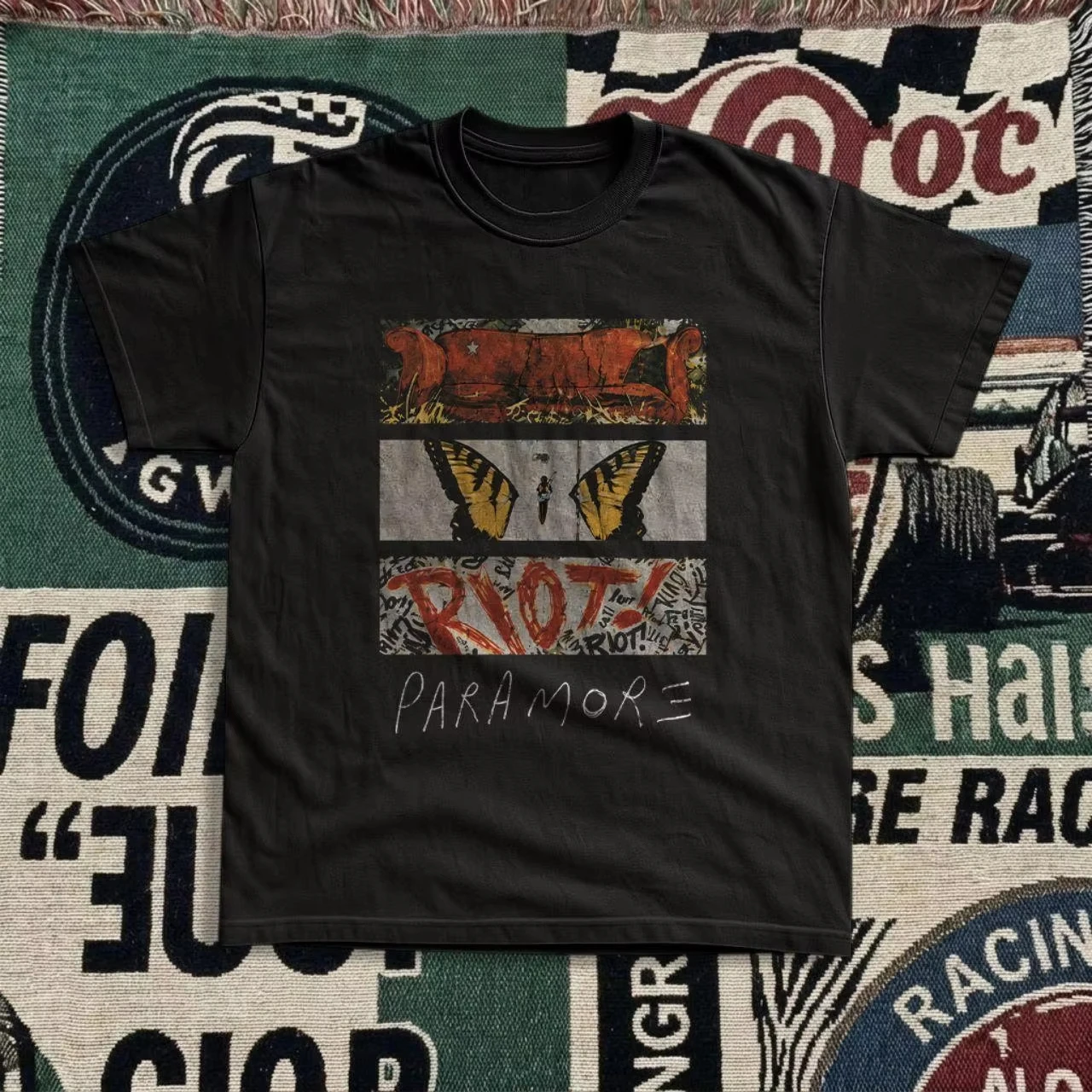 Vintage Men's Tee Retro Rock Art Print Female Silhouette Handwritten Text Graphic Casual Summer Streetwear T Shirt
