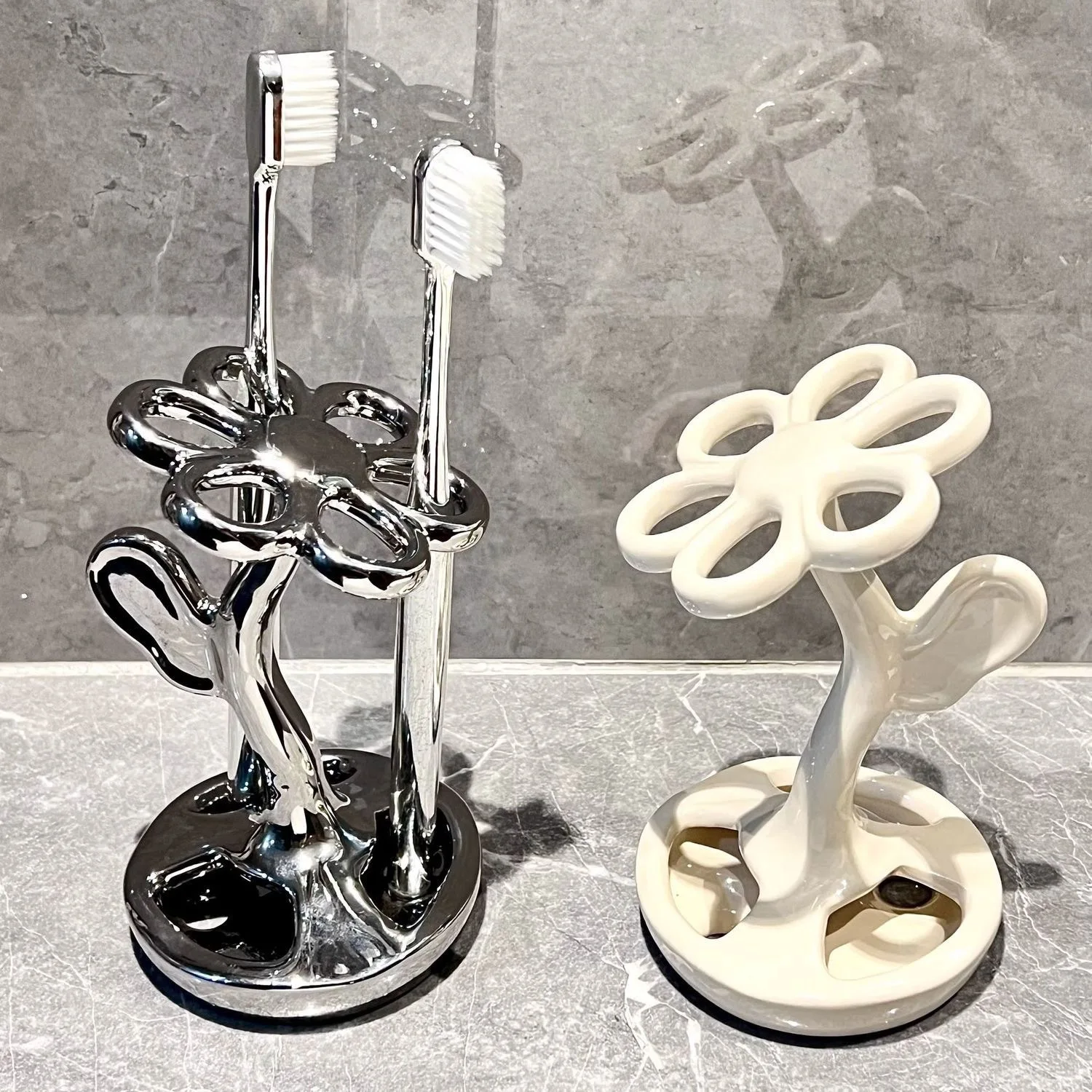 Flower toothbrush holder storage rack bathroom vanity makeup brush holder base bracket storage rack bathroom