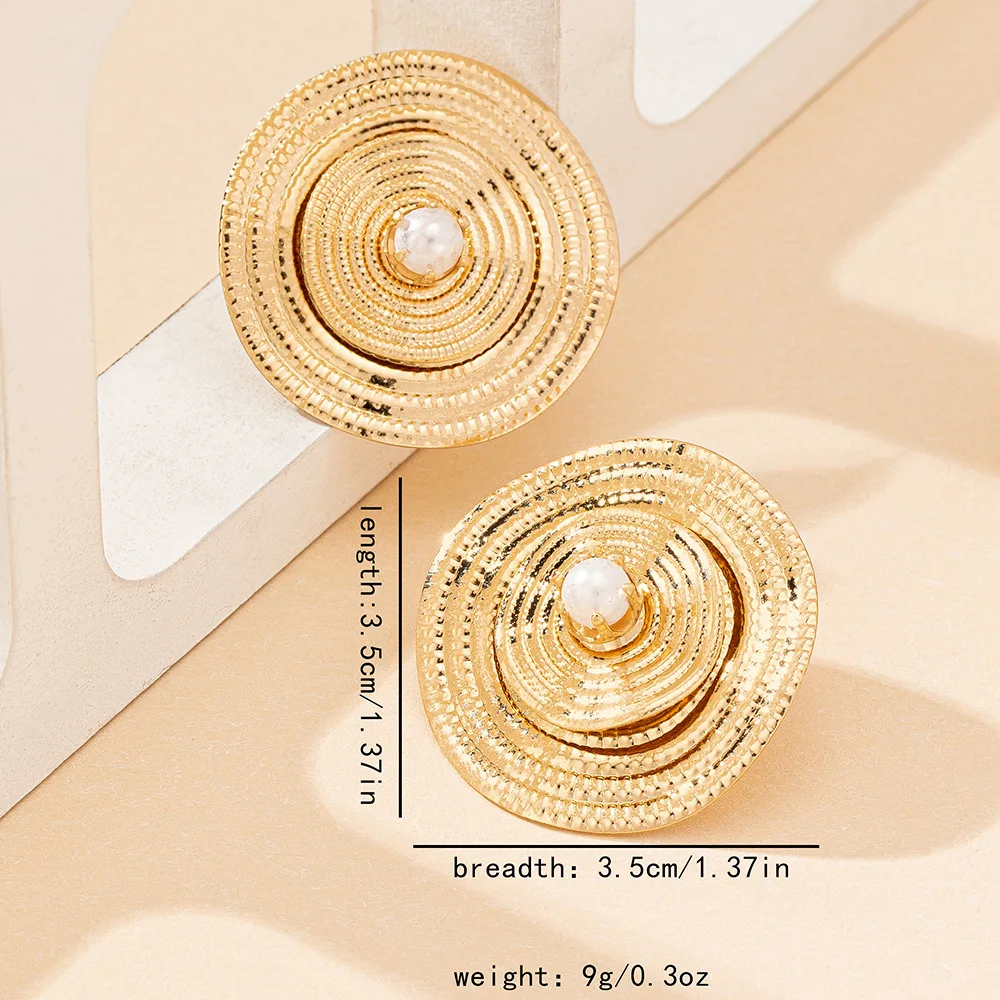Stud Earrings For Women Geometric Round Imitation Pearl Retro Elegance Ear Accessories OL Holiday Party Fashion Jewelry CE220