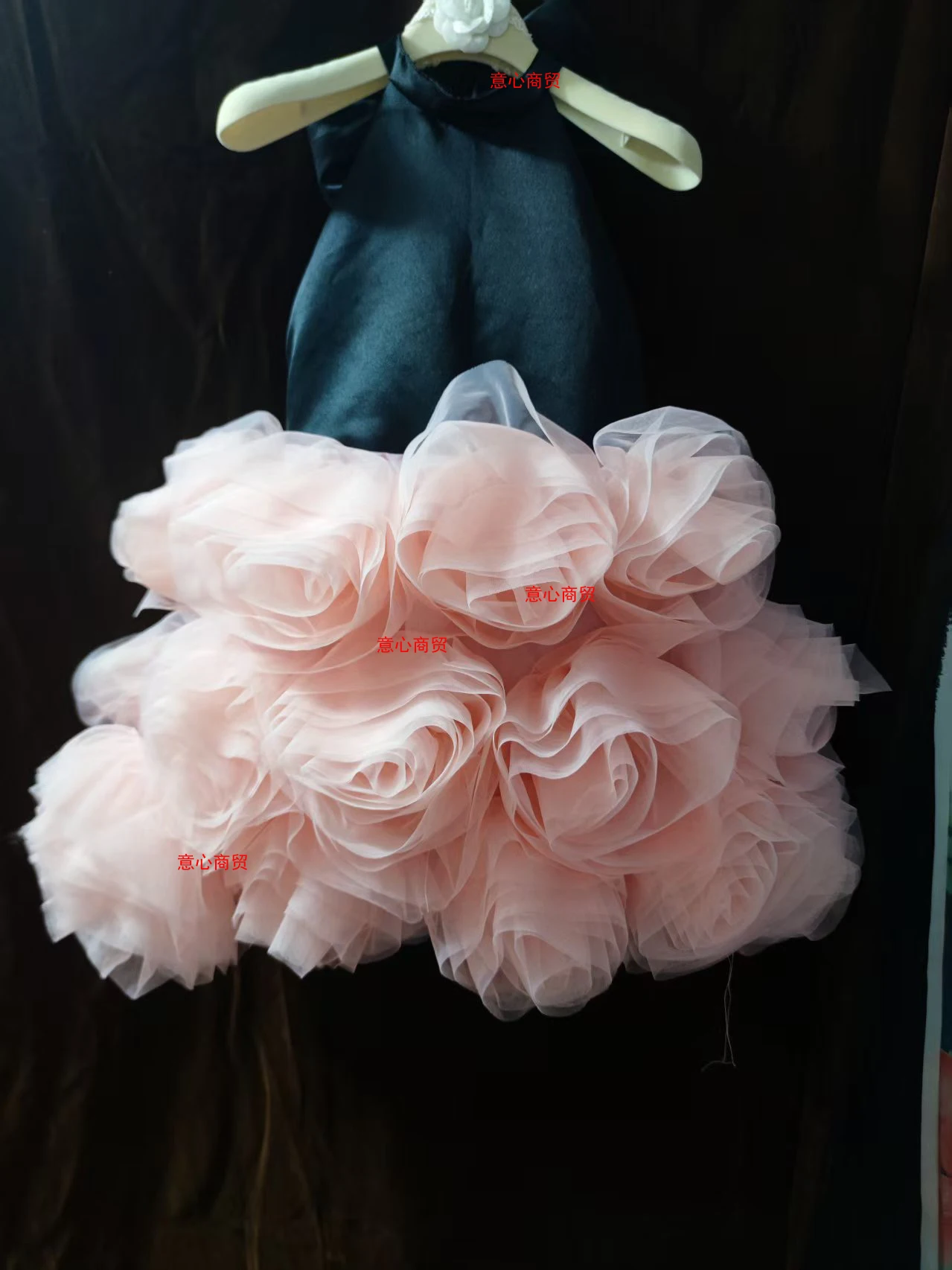 

Kids Princess Satin Crystals Pearls Flower Girl Dress Children First Communion Dress Ball Gown Wedding Party Dress Birthday Show