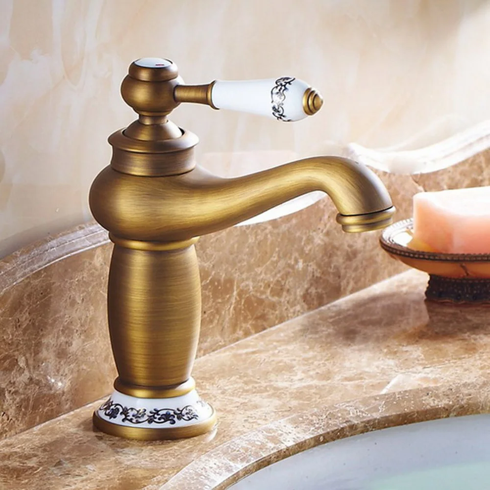 Retro Style Antique Brass Bathroom Sink Basin Faucet Single Ceramic Handle Single Hole Deck Mounted basin tap Nnf503