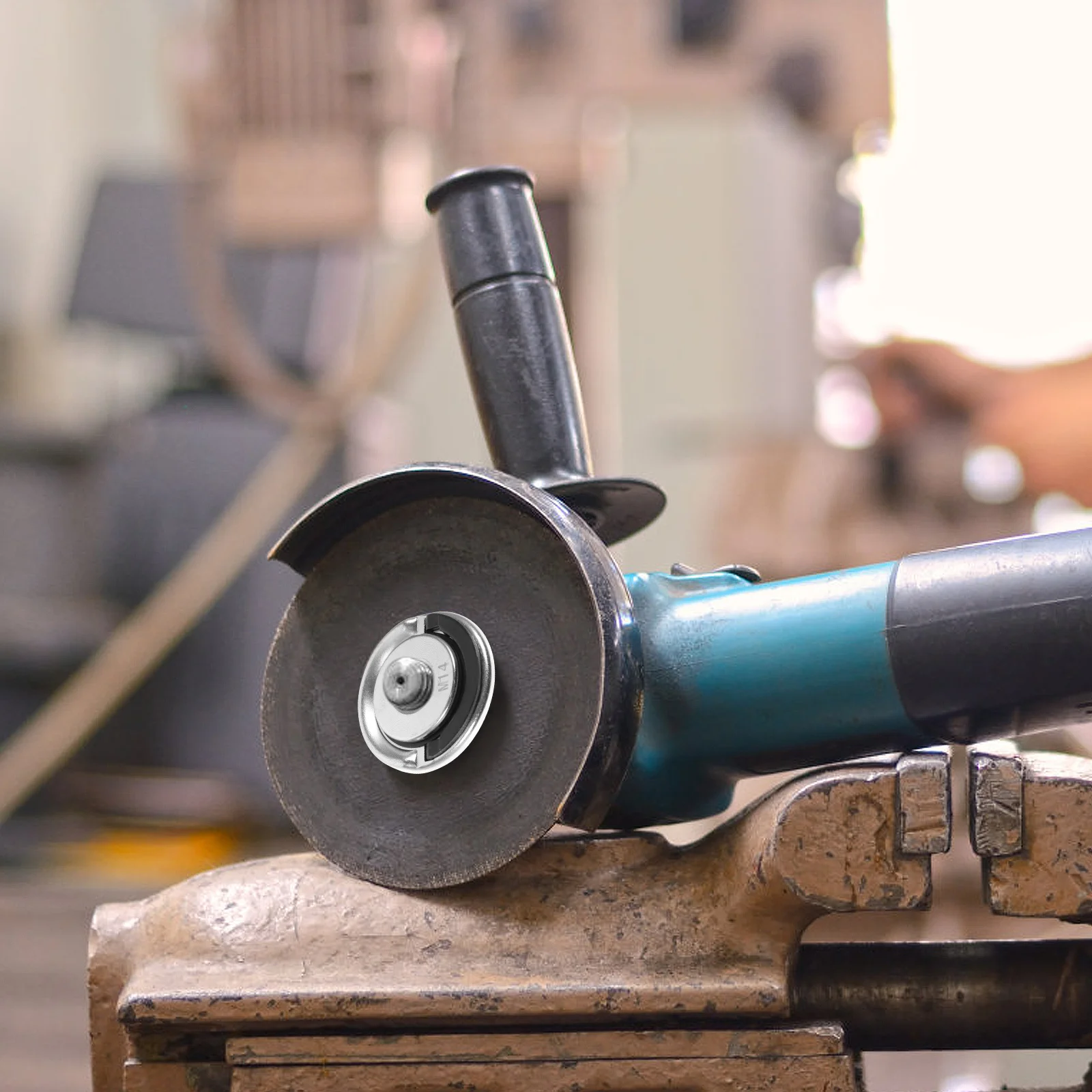 

Angle Grinder Core 14mm Lock Nut Durable Steel Flange Nut Replacement Part for Polishing Engraving Grinding Accessories