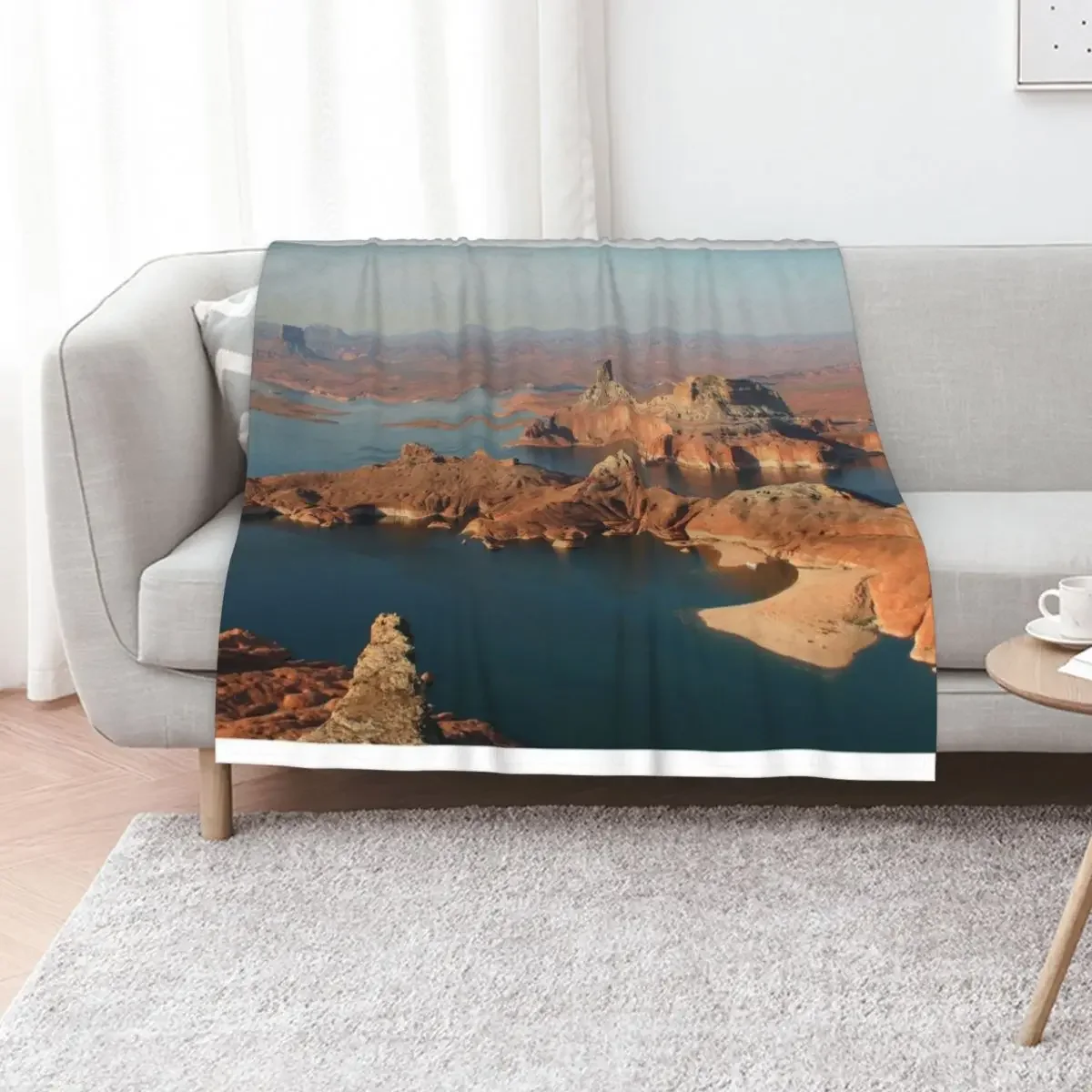 

Lake Powell, Glen Canyon, early morning Throw Blanket Sleeping Bag Thins Sofa Quilt Moving Blankets