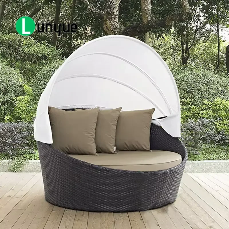 Luxury Outdoor Sun Lounger Garden Furniture Modern Shade Bed Leisure Sunbathing Sofa for Patio Poolside Relaxation