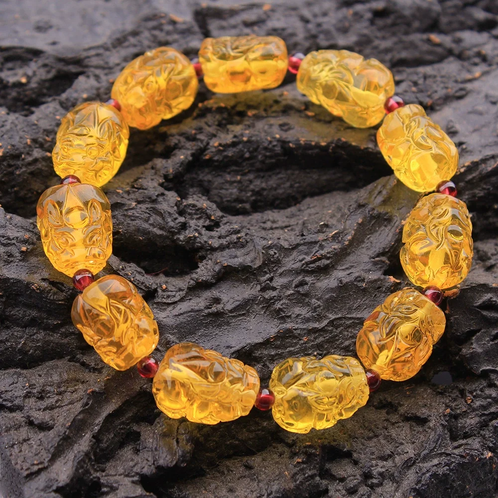 Natural Yellow Amber Pi Xiu Carved Beads Bracelet Gold Amber 12x9mm Women Men Healing Stretch Crystal Jewelry AAAAA