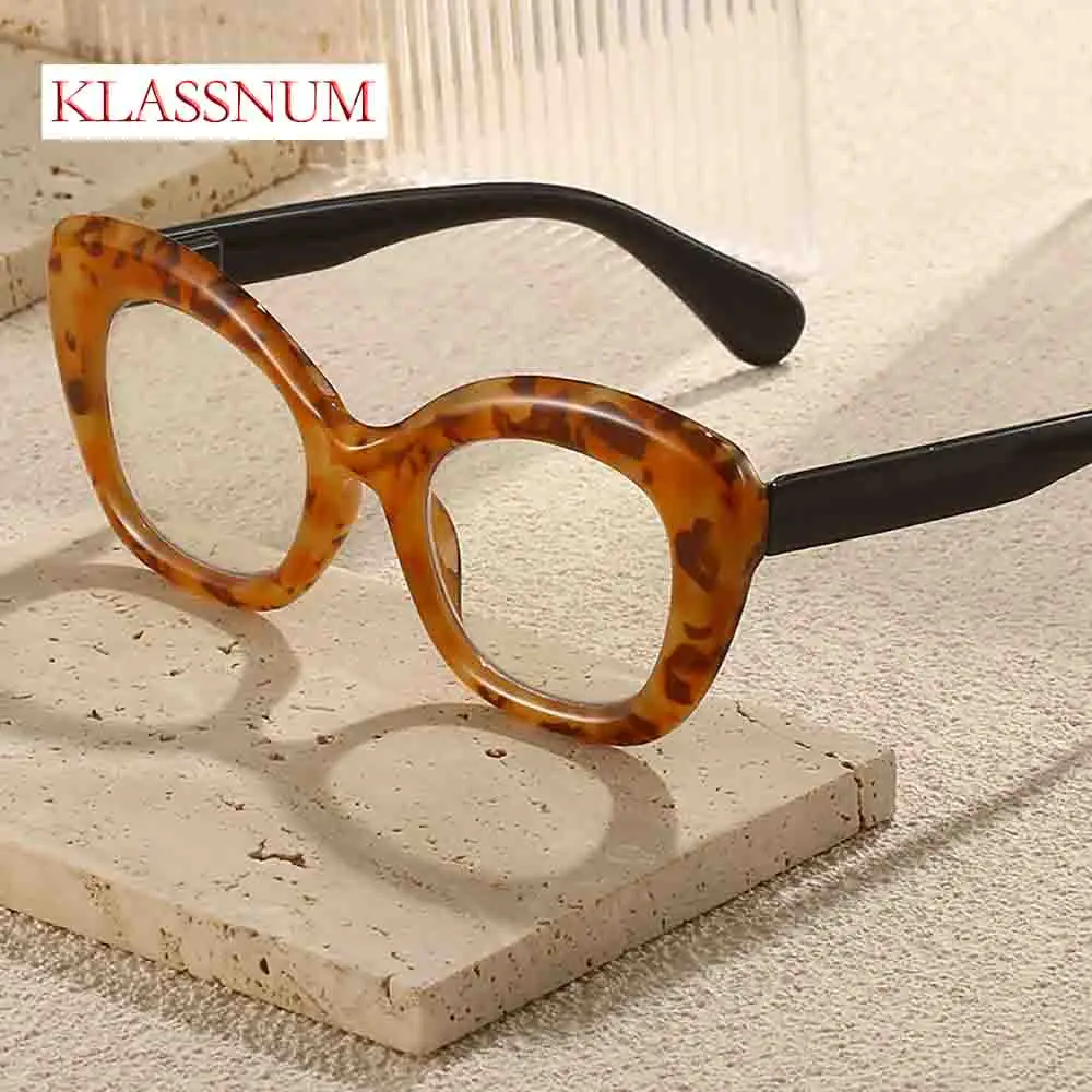 

New HD Anti Blue Light Reading Glasses for Women Trendy cat's eye High-definition Presbyopia Glasses Elderly Far Sighted Eyewear