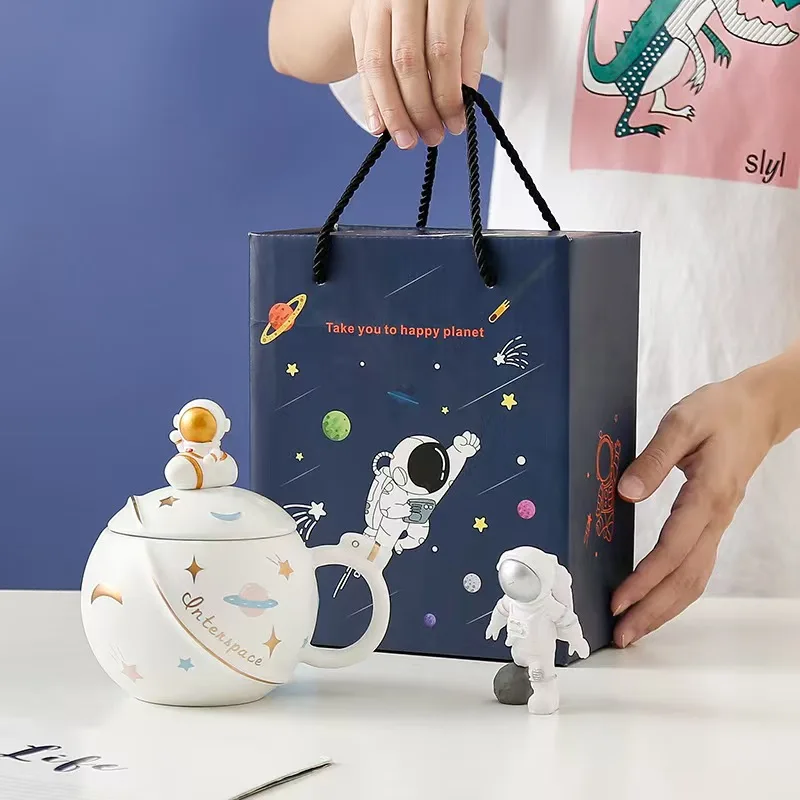 

Creative Moon Ceramic Tea Cup Gift Box Set, Christmas Children's Gift Afternoon Tea Fruit Flower Tea Home Furnishings Teaware