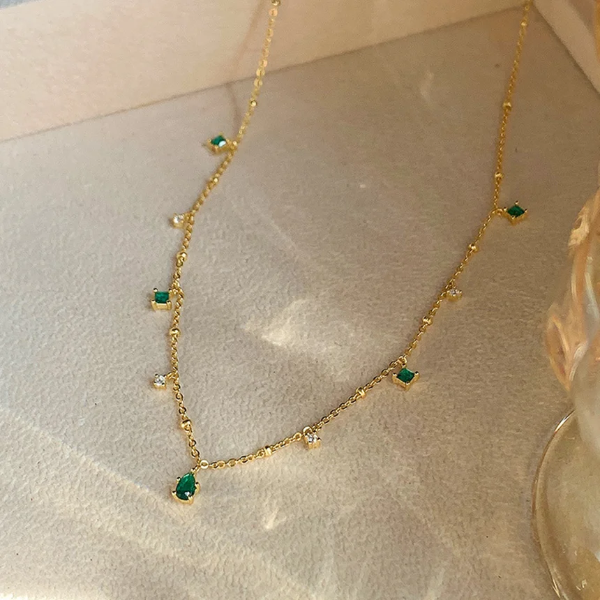 316L Stainless Steel Retro Niche Design Imitation Emerald Water Drops Zircon Ladies Necklace Fashion Exquisite Jewelry SAN1303