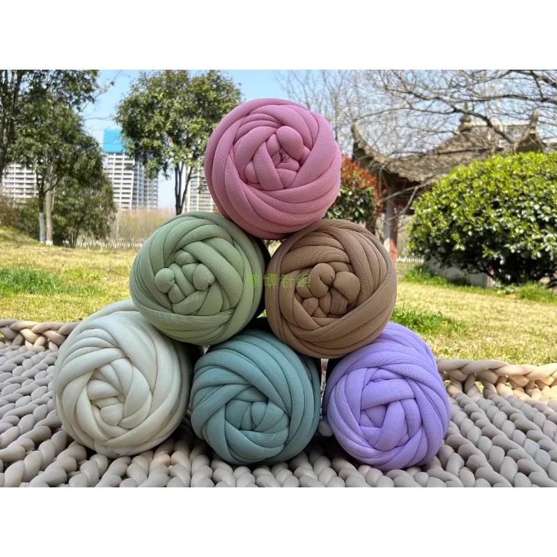 

INS super thick ice silk vertical pattern wool coarse wool OHHIO core filled cotton core spun yarn Nordic hand blanket thread