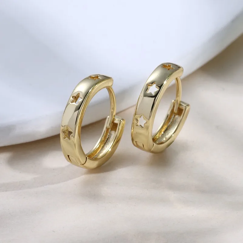 

Huajie Hollow Out Star Design Earrings Buckle for Women Simple Casual Wild Party Gift Fashion Jewelry