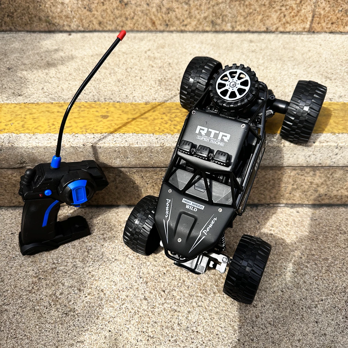 27 Cm Metal Rock Crawler 4WD Off Road RC Car Control 4x4 Drive Car High Speed Vehicle Electric Toys gifts for kids