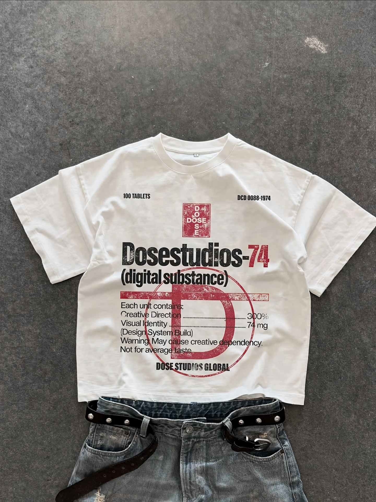 Streetwear Unisex T-Shirt, Cropped Short Sleeve for Men and Women Skin-Friendly, Slimming Top Y2K Vintage Grunge Print