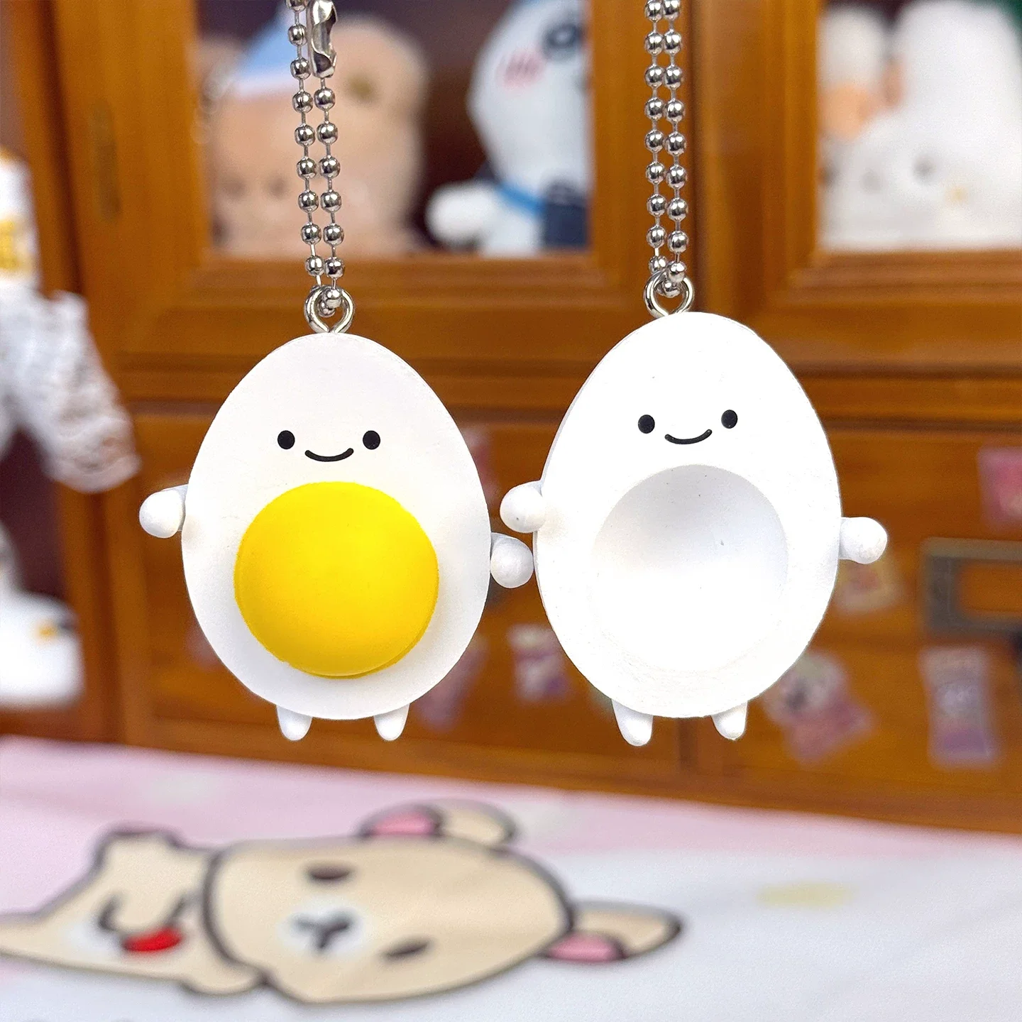 Lindo aguacate cereza encanto frijoles ojos dos piezas comida llavero Mini bolso colgante caja ciega accesorios decorativos regalos para niñas