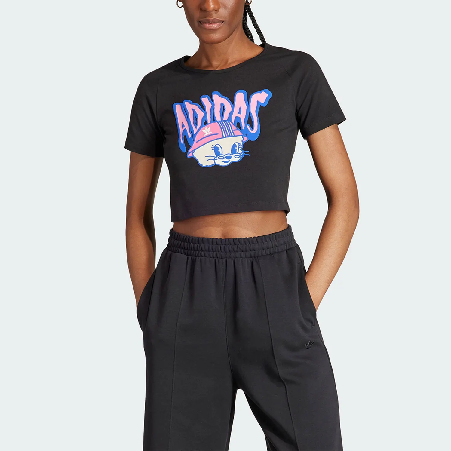 

Adidas Originals Women's Round Neck Sports T-shirt IV9298