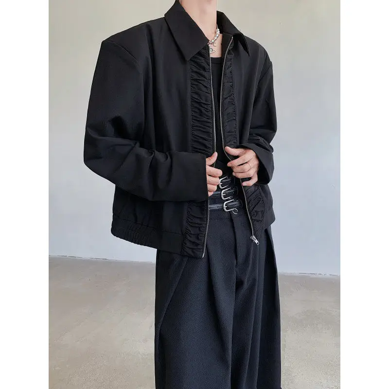 

Корейская версия дизайнерской коллекции Sensation National Travel Tour: мужская летная куртка серии K с защитой плеч и спины.