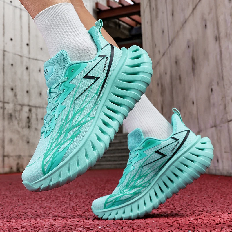 

High-quality Chunky Running Shoes Women Men Light Comfy Outdoor Jogging Summer Mesh Breathable Trekking Shoes Versatile Sneakers